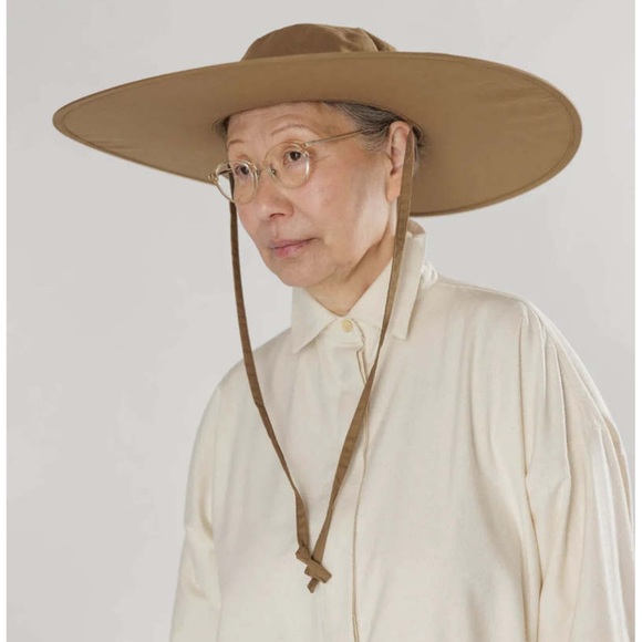 Wide Brim Tan Sun Hat - Picture 2 of 5